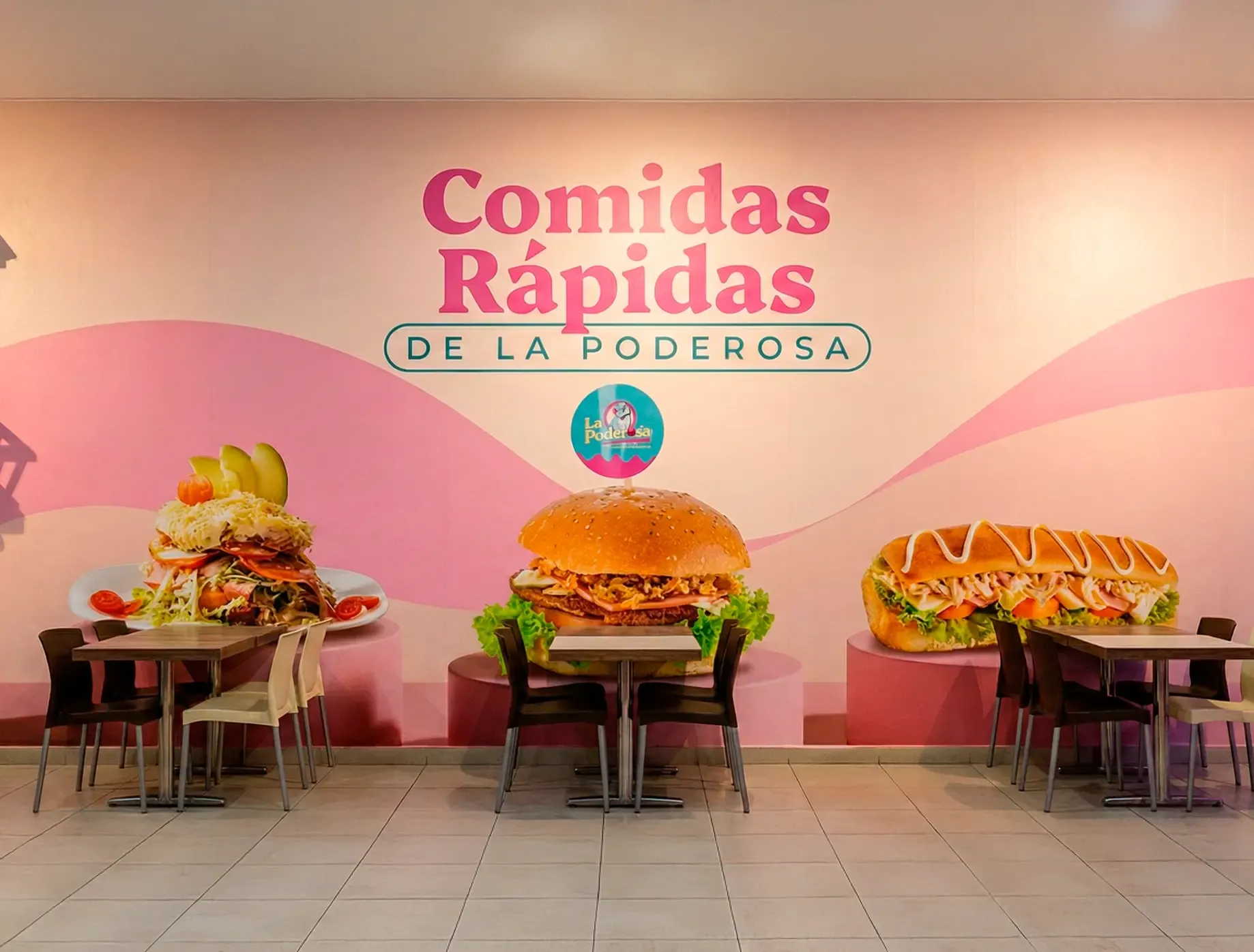 Señalética de La Poderosa en el punto de venta